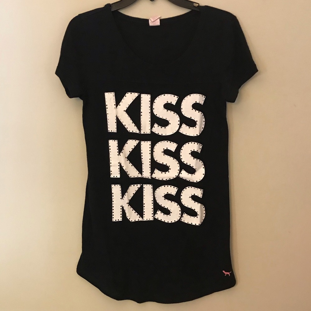 Victoria’s Secret Black Tee